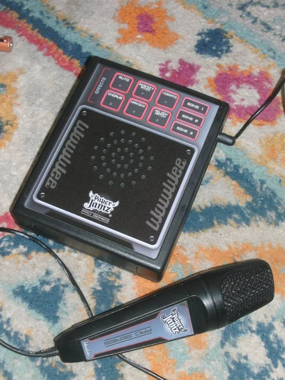 Paper Jamz Amp Microphone & Effects Amplifier WowWee Pro Series 2010 WORKS